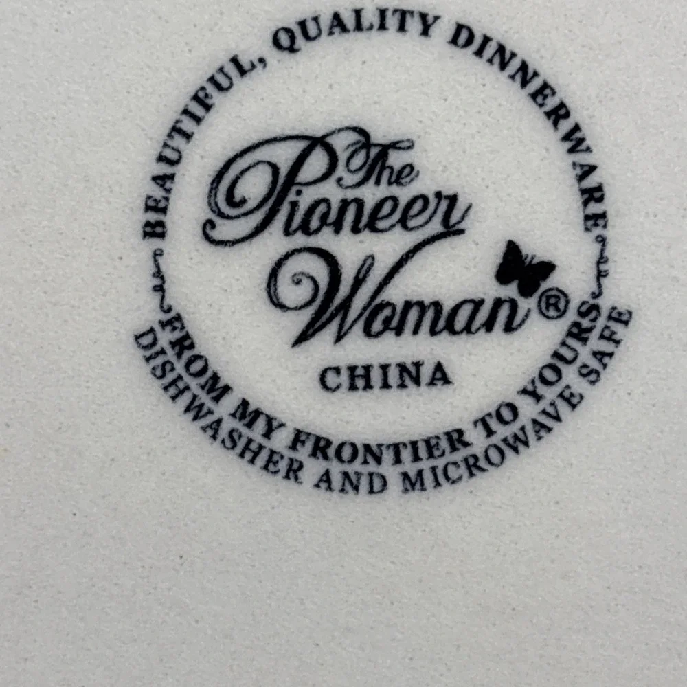 The Pioneer Woman Salad Plates (4) Vintage Bloom 8.5
